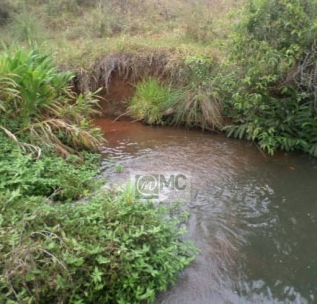 Vende-se, Fazenda no Rural em Uberaba
